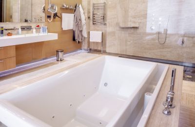 Cost of Bathtub Installation in Rhinelander, WI